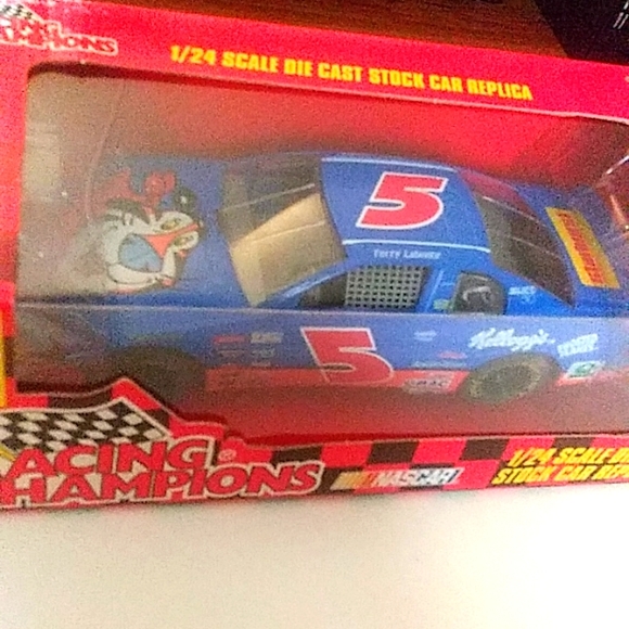Terry Labonte 1997 5 Kellogg’s Tony The Tiger Chevy 1:24  Diecast - Picture 5 of 5